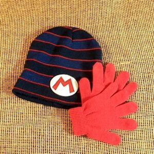 MARIO HAT & GLOVE SET